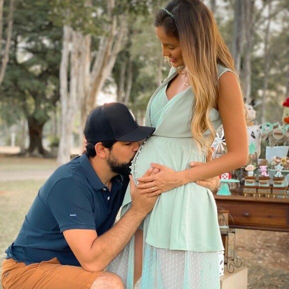 Biah Rodrigues e Sorocaba contaram com a presença da família por videochamada