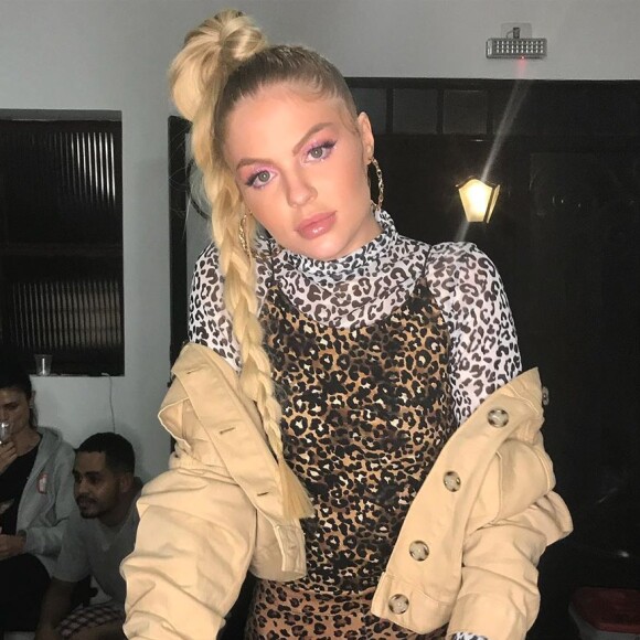 Luísa Sonza exaltou beleza da mãe em vídeo no Instagram