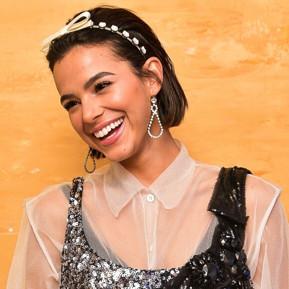 Bruna Marquezine estreia no Tik Tok e Maisa reage à vídeo com meme. Veja em matéria nesta quinta-feira, dia 25 de junho de 2020