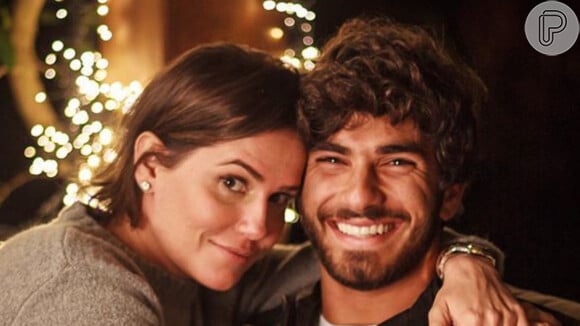 Deborah Secco nota melhora no casamento com Hugo Moura: 'Vou sair da quarentena mais apaixonada'