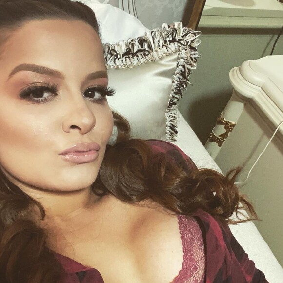 Maiara, da dupla com Maraisa, falou sobre as mudanças no corpo