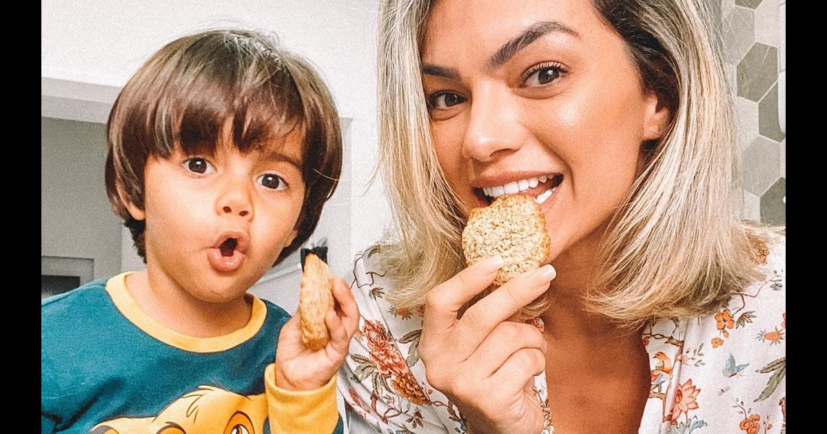 Kelly Key e o filho mais novo, Arthur, protagonizam cliques fofos na web Purepeople Kelly Key e o filho mais novo, Arthur, protagonizam cliques fofos na web Purepeople