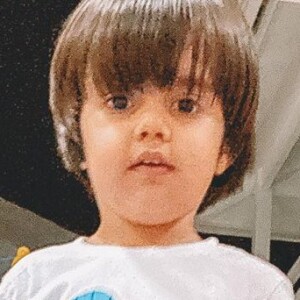 Kelly Key se manifestou após ver uma foto com filho sendo alvo de polêmica