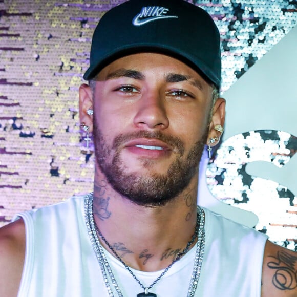 Neymar estreou no Tiktok em 1º de julho de 2020