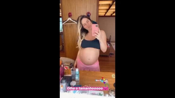 Vídeo: grávida de 9 meses, Giovanna Ewbank nota chutes e cólicas