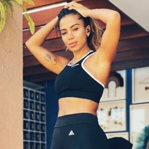 Anitta mantém uma dieta quase toda vegana