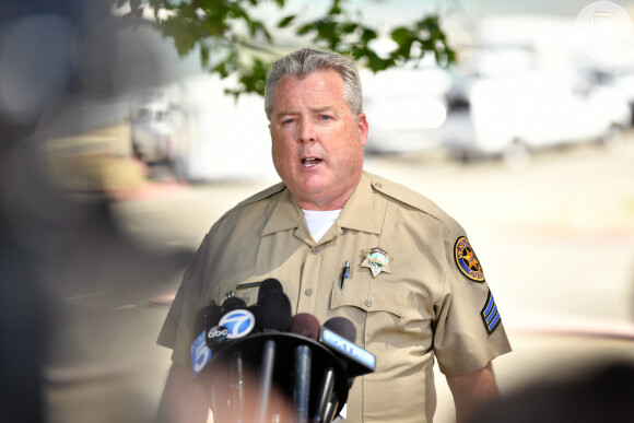 O xerife do condado de Ventura, Eric Buschow anunciou no Twitter que um corpo foi encontrado no lago Piru, na Califórnia, na manhã desta segunda-feira, 13 de julho de 2020