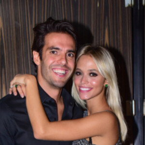 Mulher de Kaká, Carol Dias negou preocupação com os quilinhos ganhos na gravidez