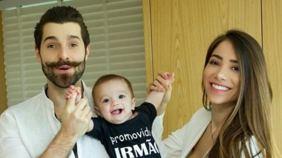 Alok trolla a web com vídeo de pedido de casamento e celebra 2º filho com Romana