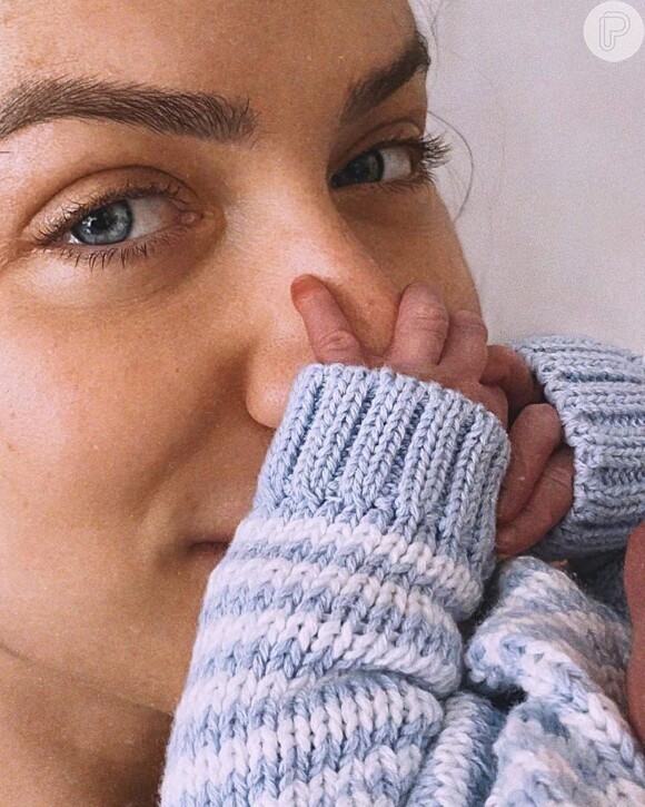Giovanna Ewbank divide momentos reais da maternidade desde o nascimento do filho caçula