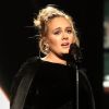 Adele posta nova foto e é comparada à Angélica pela web, em 01 de agosto de 2020