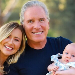 Roberto Justus provoca Ana Paula Siebert sobre excesso de cuidados com a filha