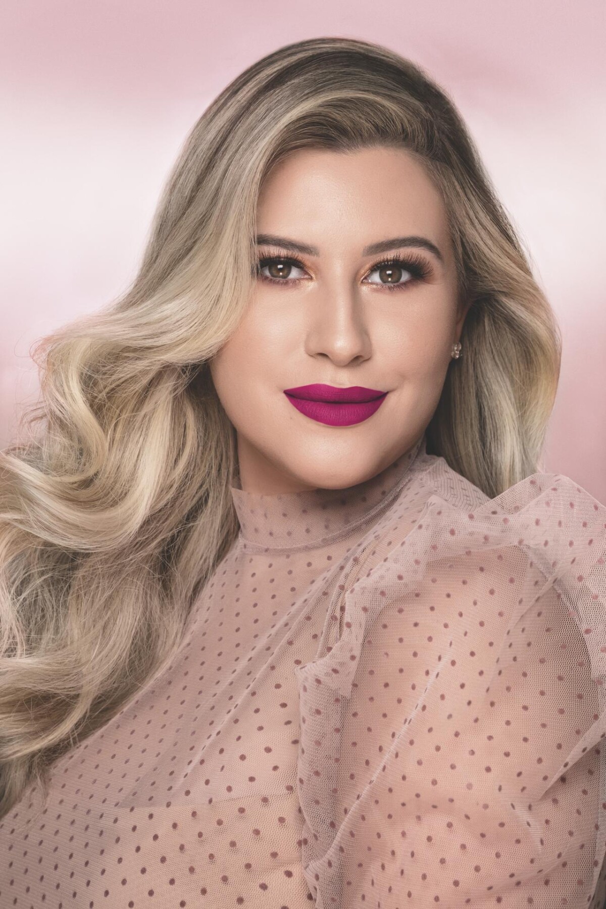 Niina Secrets lança sua primeira linha de make. Aos detalhes! - Purepeople