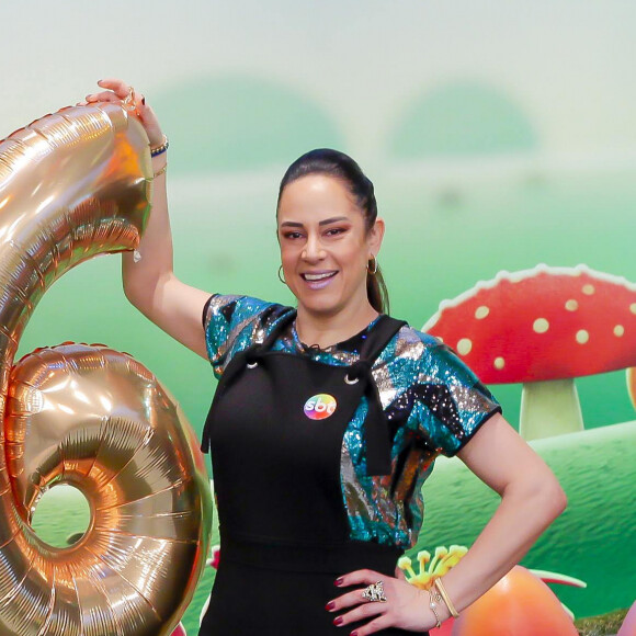 Filha de Silvio Santos, Silvia Abravanel apresenta o programa infantil 'Bom Dia & Cia.'