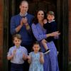 Kate Middleton usou colar de ouro com as iniciais de Louis, Charlotte e George