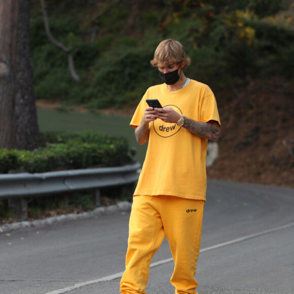 Justin Bieber e a mulher compraram casa de R$ 140 milhões em Los Angeles