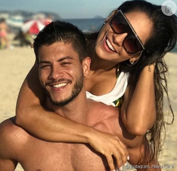 Mayra Cardi Faz Convite Inusitado Para Arthur Aguiar E Divide A Web Voltaram Purepeople