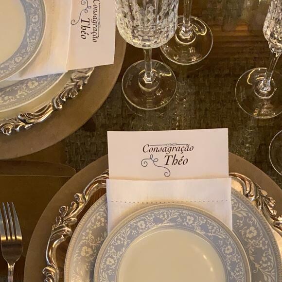 Veja fotos da consagração de Theo, filho de Sorocaba e Biah Rodrigues