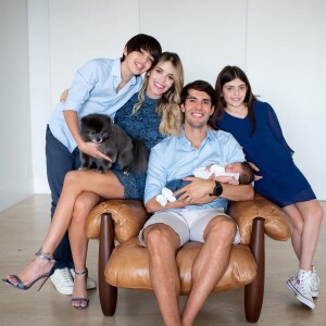 Carol Dias descarta ciúmes dos filhos de Kaká da caçula do casal, Esther: 'Carinho'