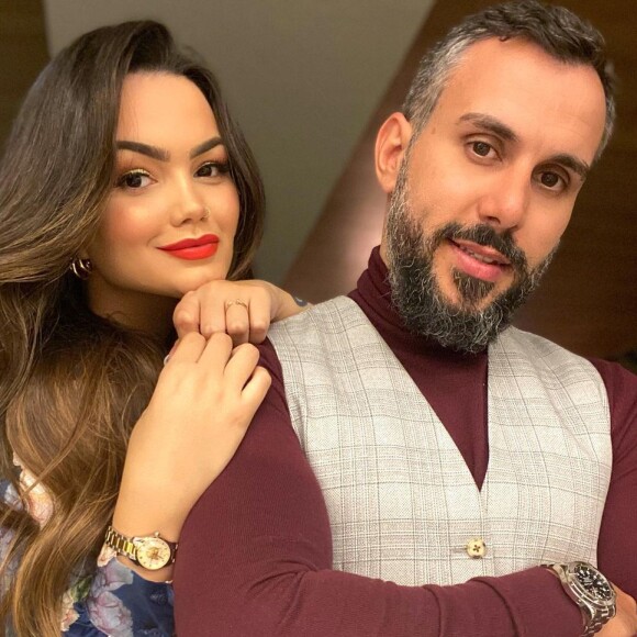 Suzanna Freitas quis acrescentar o nome do padrasto, Mico Freitas, em sua certidão de nascimento