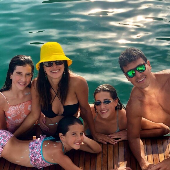 Rodrigo Faro e Vera Viel são pais de Helena, Clara e Maria