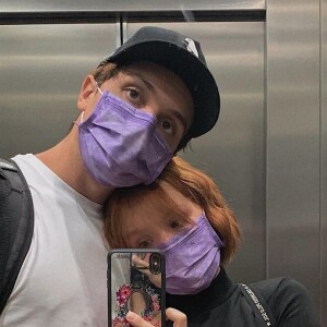 Larissa Manoela e Leo Cidade na última foto compartilhada pela atriz em seu feed de Instagram em 14 de novembro de 2020, quando comemoraram 2 anos e 11 meses de namoro
