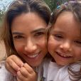 Patricia Abravanel e a filha, Jane, 3 anos, foram comparadas pela semelhança física: ' Cara de uma, focinho da outra' 