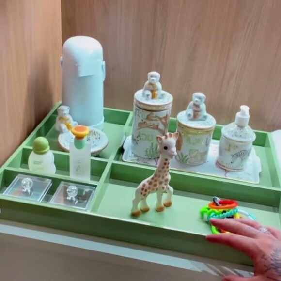 Quarto do filho de Lucas Lucco tem detalhes de biquinhos na decoração