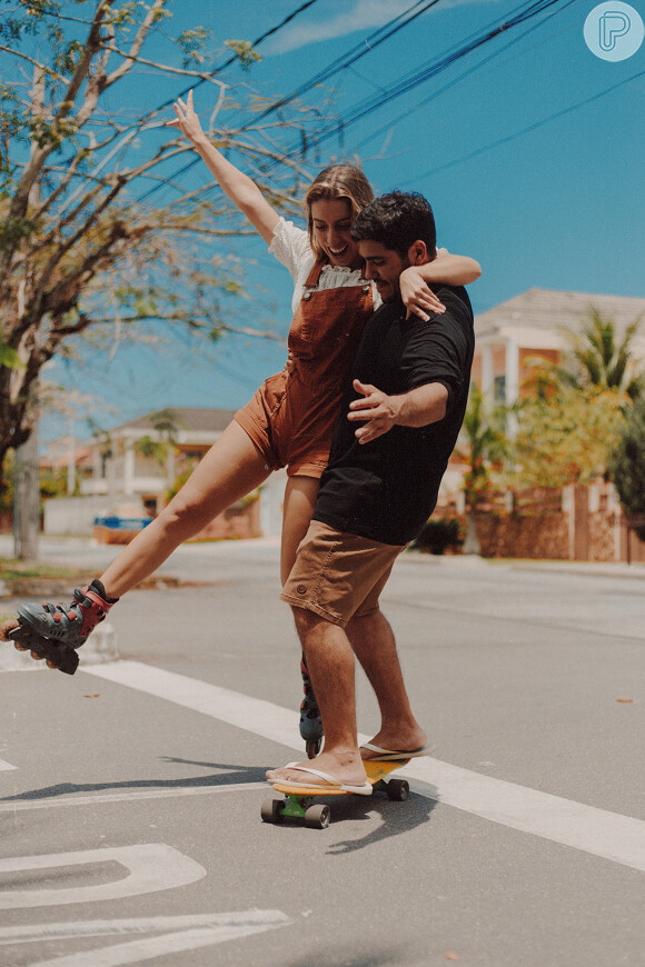 Patins e skate são opções divertidas para cuidar do corpo ao ar livre