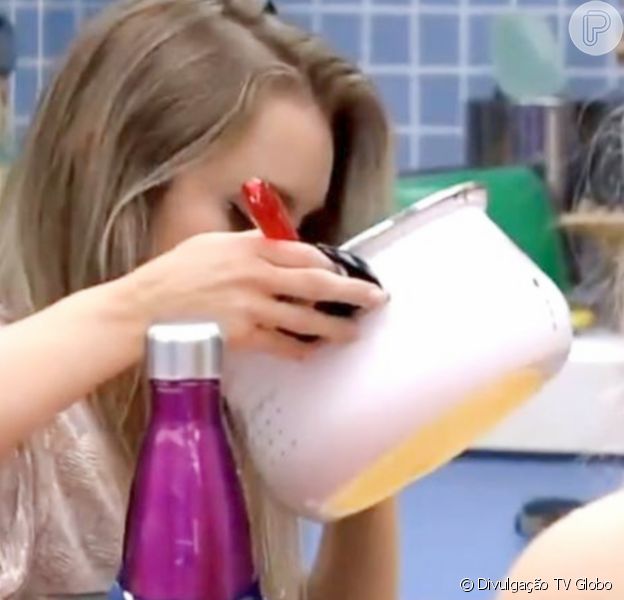 'BBB 21': Globo refez testes em participantes após Carla Diaz apontar falta de paladar