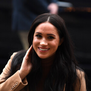 Grávida pela segunda vez, Meghan Markle e o marido, o príncipe Harry, deixaram oficialmente os compromissos com a Família Real em 2021