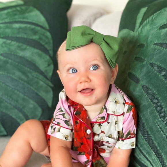 Habilidade de Vicky ao nadar encantou internautas