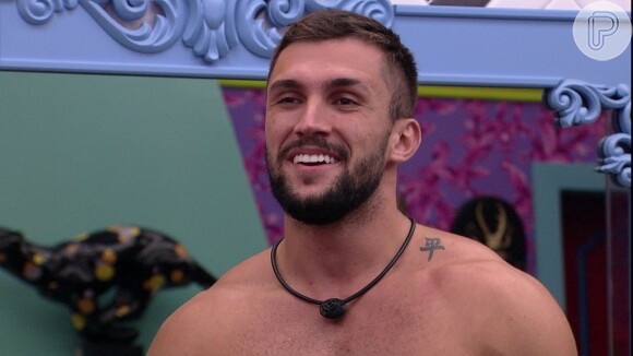 'BBB 21': Arthur discordou de Juliette quando a paraibana disse que Karol Conká não armou a discussão dele e Gilberto