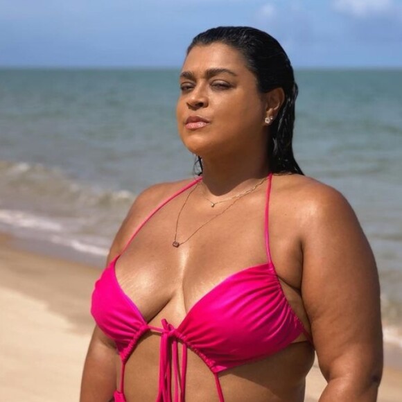 Corpo de Preta Gil é motivo de orgulho da cantora aos 46 anos, e ela revela já ter caído em 'armadilhas' por pressão estética
