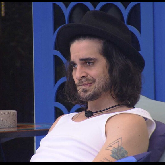 'BBB 21': Viih Tube diz a Fiuk que irá indicá-lo e ator cai no choro. 'Que porradão'
