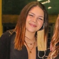 Filha de Simony, Aysha admite timidez e revela sonho como cantora aos 17 anos: 'Clipe'