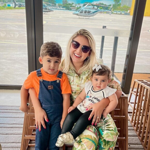 Mulher de Zé Neto, Natália Toscano é mãe de José Filho (3) e Angelina (1)