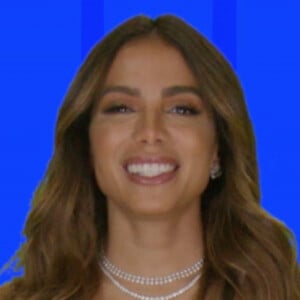 Anitta explica ausência das redes sociais: 'Acho que hoje em dia com a internet, as pessoas se preocupam muito em buscar a opinião sobre o que as pessoas estão pensando, o que estão fazendo'