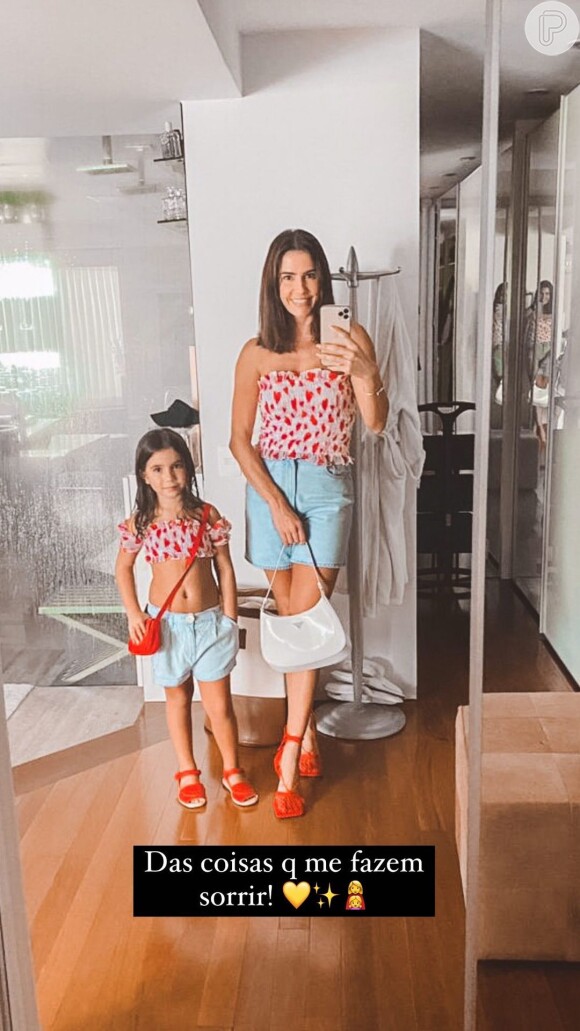Deborah Secco e a filha, Maria Flor, usaram roupas com as mesmas estampas e cores