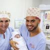 Zé Felipe exibe rosto da filha em foto pós-parto de Virgínia Fonseca