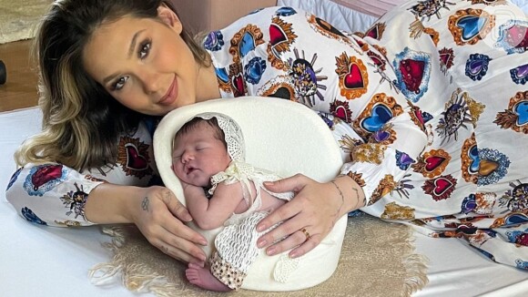 Virgínia Fonseca fica surpresa com reação da filha às primeiras vacinas: 'Guerreirinha'