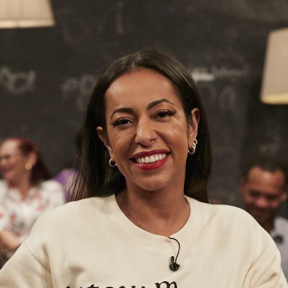 Samantha Schmütz vem mostrando posicionamento político mais eficaz na web