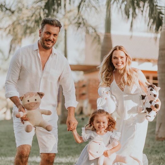 Primeira filha de Thaeme e Fábio Elias, Liz está com 2 anos de idade