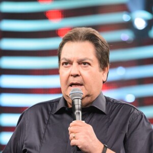 Faustão e a Globo romperam contrato 6 meses antes do término