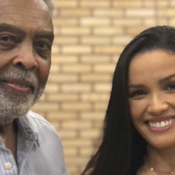 Juliette e Gilberto Gil cantaram juntos em live