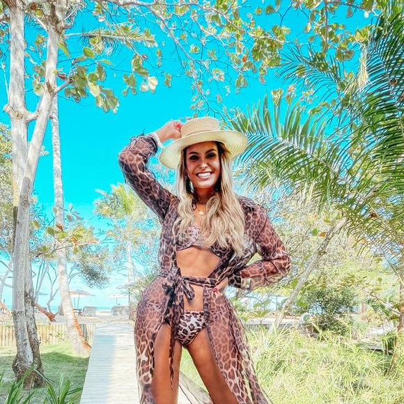 A ex-BBB Sarah Andrade festejou resultado da lipo LAD após 3 semanas