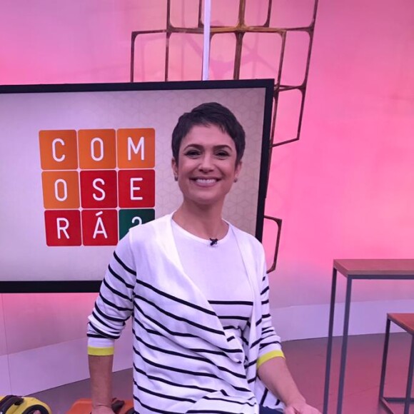 Sandra Annenberg compartilha vídeo dirigindo fusca e tomando a primeira dose da vacina