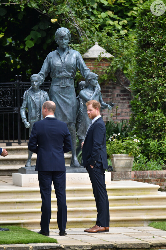 Harry e William selam 'trégua' sugerida por Kate Middleton