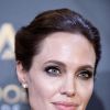 Angelina Jolie diz que prefere dirigir a atuar