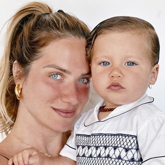 Giovanna Ewbank exibe filho mais novo com Bruno Gagliasso, Zyan em foto inédita 